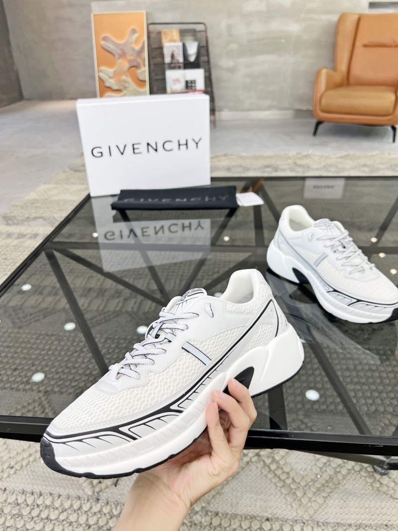 Givenchy Sneakers